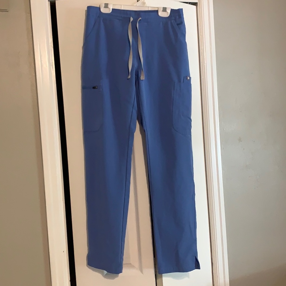 Figs yola scrub pant in ceil blue